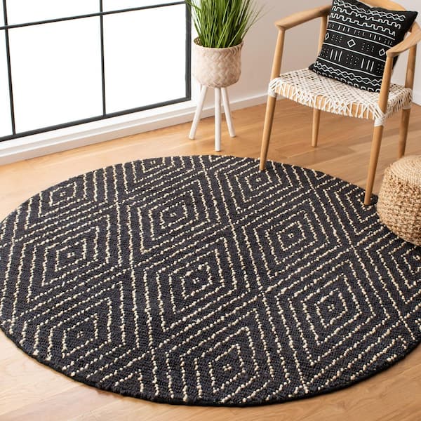 Bohemian 4 ft. x 4 ft. Round Black/Ivory Diamond Striped Area Rug