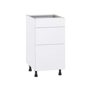 Fairhope Bright White Slab Assembled Base Kitchen Cabinet with 3 Drawers (18 in. W x 34.5 in. H x 24 in. D)