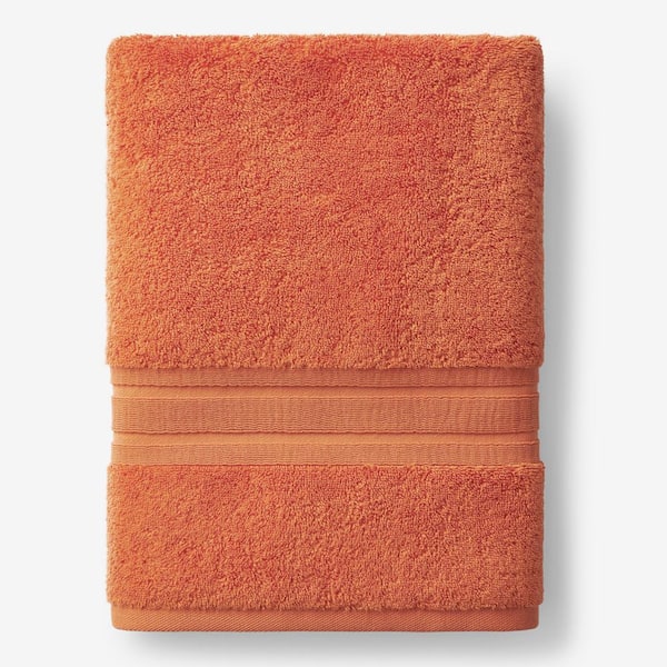 https://images.thdstatic.com/productImages/f14f1f34-dad1-497f-9ba6-f4bfb9b017fb/svn/orange-the-company-store-bath-towels-vk37-bsh-bnt-orng-64_600.jpg