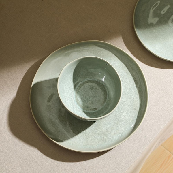 STONE LAIN Mirella 12-Piece Light Green Stoneware Dinnerware Set