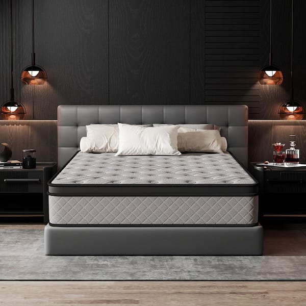 King Medium Hybrid Memory Foam 12 in. Pillow Top Motion Isolation Individual Pocket Spring Mattress