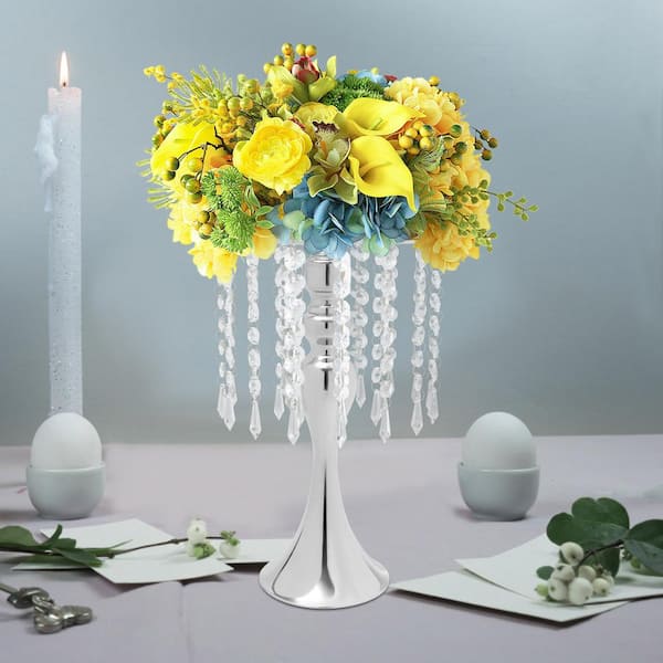 Dropship Luxury Crystal Metal Candle Holders Flowers Candlestick Glass  Wedding Table Centerpiece Road Lead Candelabra Wedding Party Decor to Sell  Online at a Lower Price