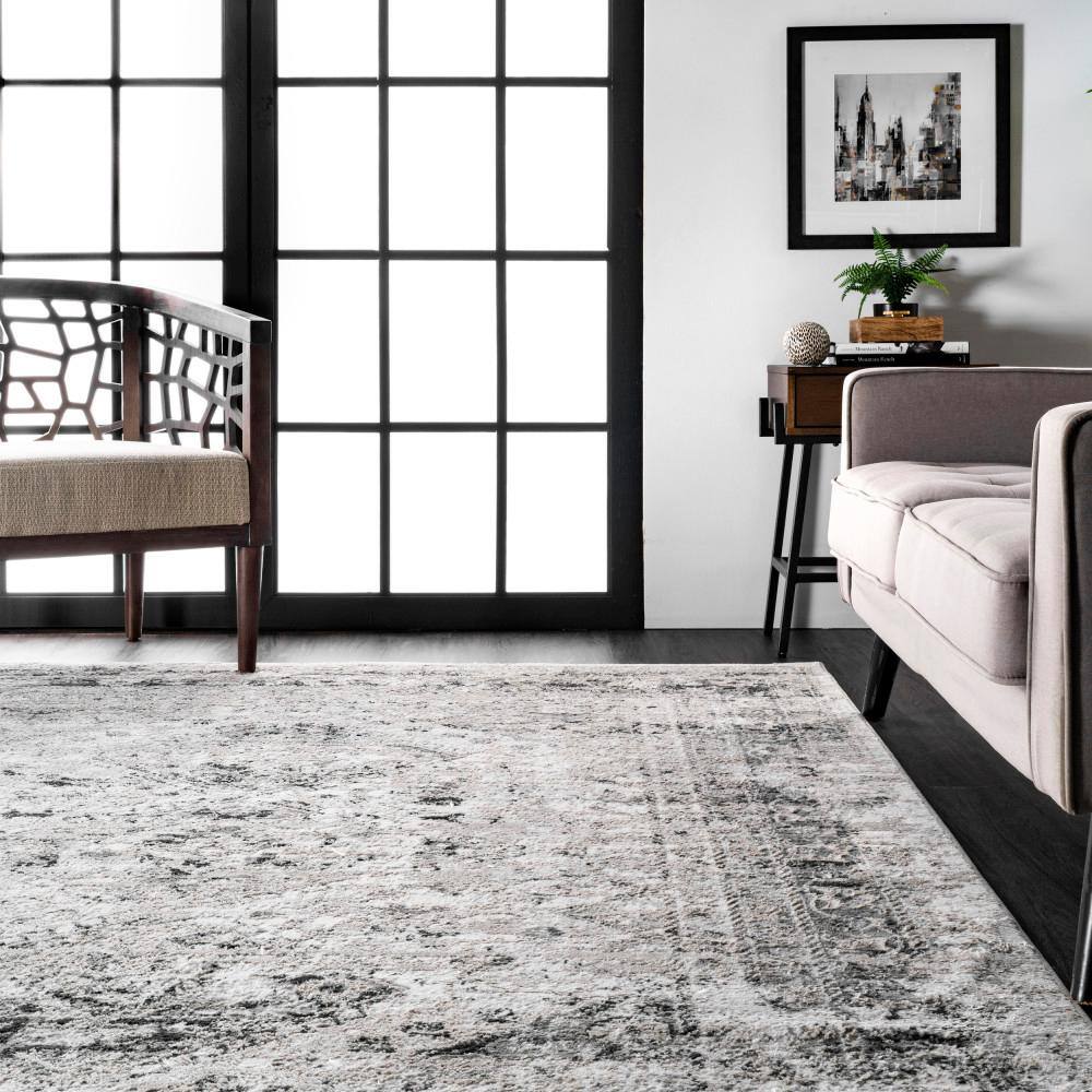 EcoChic Silver Speckled 5' Round Synthetic Area Rug