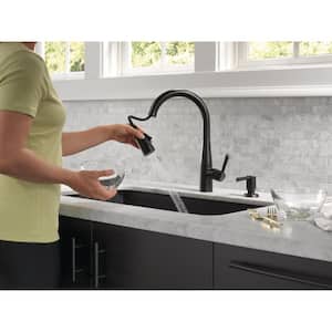 Essa Single-Handle Pull-Down Sprayer Kitchen Faucet with MagnaTite Docking in Matte Black