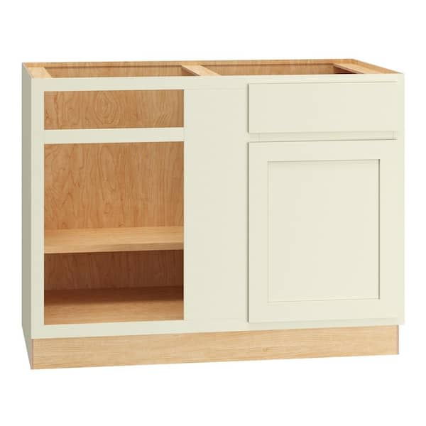 QuickShip Cottage 45 in. W x 24 in. D x 34.5 in. H Assembled Plywood Shaker Corner Blind Kitchen Cabinet in Starlight