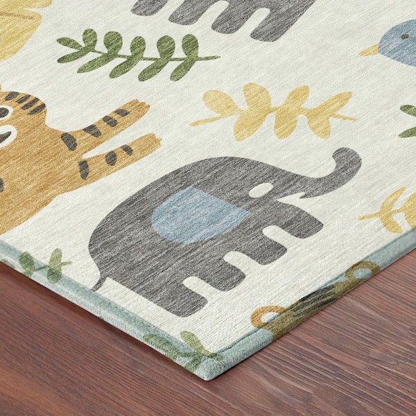 Chantille Machine Washable Indoor/Outdoor Abstract ACN2578 Ivory 8 ft. x 10 ft. Area Rug