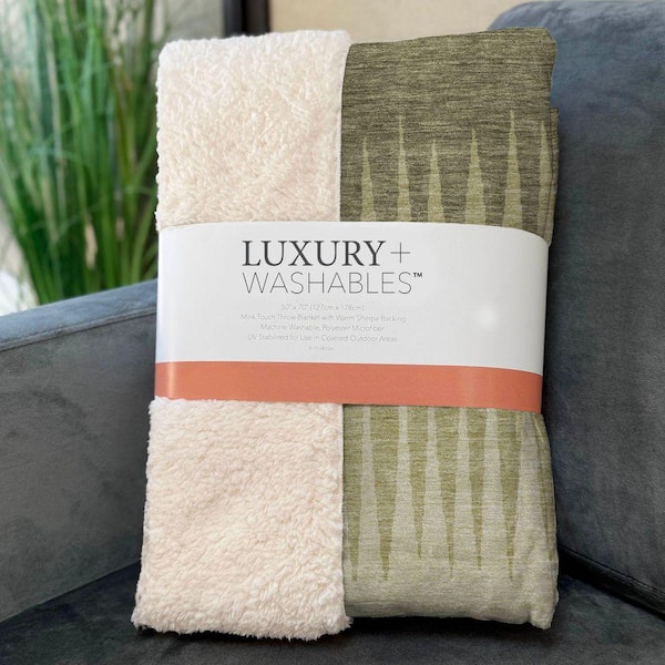 Addison Rugs Premium Machine Washable ASB886 Green 50 in. x 70 in