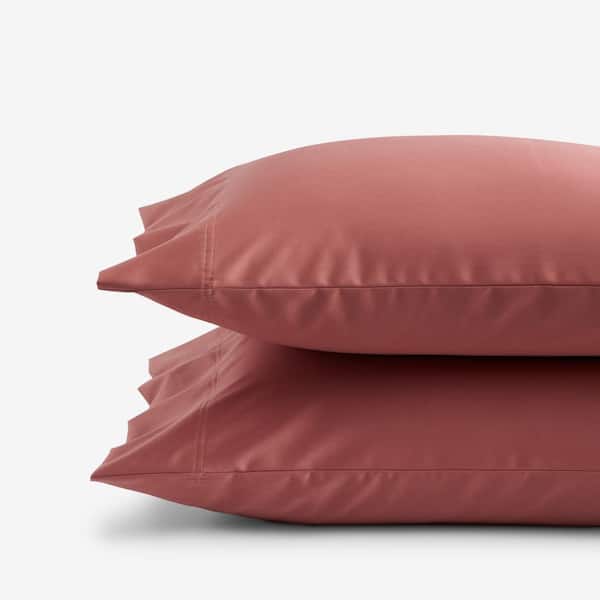The Company Store Legends Hotel Supima Cotton Wrinkle-Free Burnt Sienna Sateen Standard Pillowcase (Set of 2)