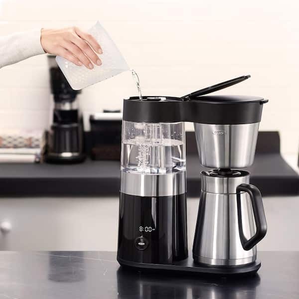 https://images.thdstatic.com/productImages/f1843583-d311-43ae-a159-af43db4de566/svn/black-and-stainless-steel-oxo-drip-coffee-makers-8710100-4f_600.jpg