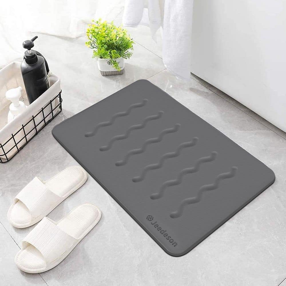 dark-gray-vsmile-bathroom-rugs