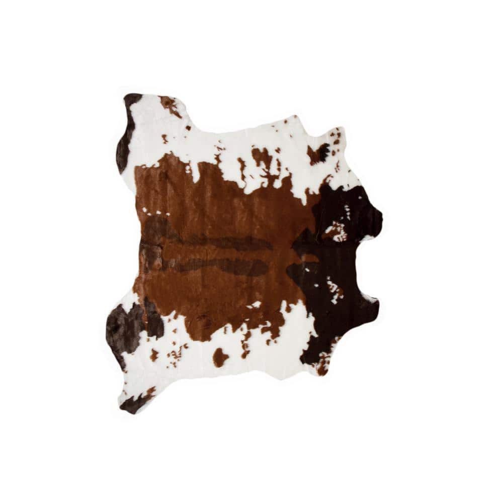 LUXE L 100% FAUX FUR Faux Hide Chocolate & White 4. 25 ft. x 5 ft