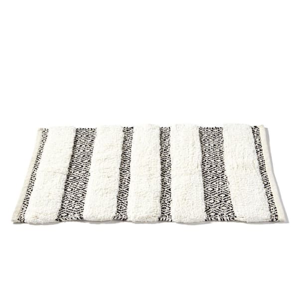 Madison Park Spa Reversible Cotton Bath Mat, Casual Striped Water