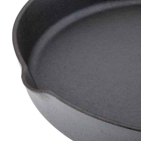 Rachael's Super Popular 12-Inch Cast Iron Skillet Is Back In Stock