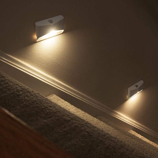 battery operated wall night light