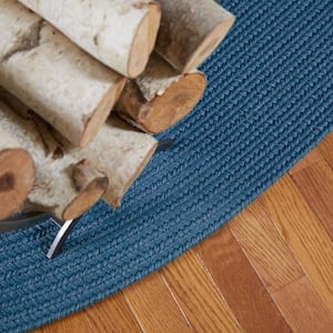 Texturized Solid Marina Blue Poly 2 ft. x 4 ft. Oval Braided Area Rug