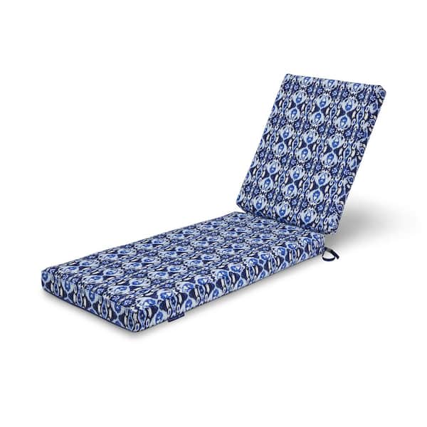 Classic Accessories Vera Bradley 21 in. W x 44 in. D x 28 in. H x 3 in. Thick Chaise Lounge Cushion in Ikat Island