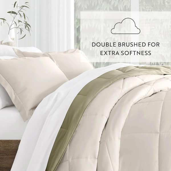 Brushed Down Alternative Twin Comforter in White