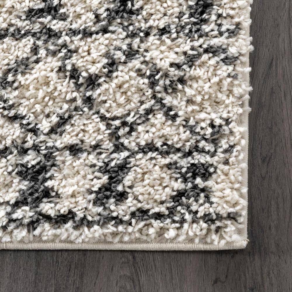 Lacey Moroccan Geometric Off-White Shag Area Rug, 5'3" x 7'7"