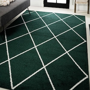 Cole Minimalist Diamond Trellis Green/White 5 ft. x 8 ft. Area Rug