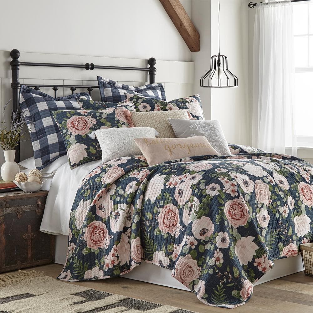 Full Pink Cotton Reversible Floral Quilt Set