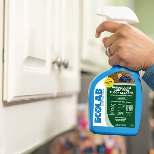 ECOLAB 32 fl. oz. Hardwood and Laminate Floor Cleaner, Advanced No