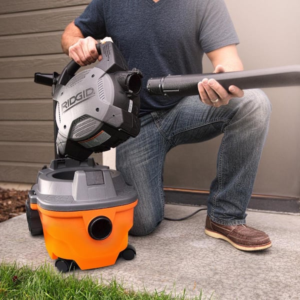 https://images.thdstatic.com/productImages/f1ff2a24-ce98-4248-a0b7-ce5f1122992d/svn/oranges-peaches-ridgid-wet-dry-vacuums-wd4080-77_600.jpg