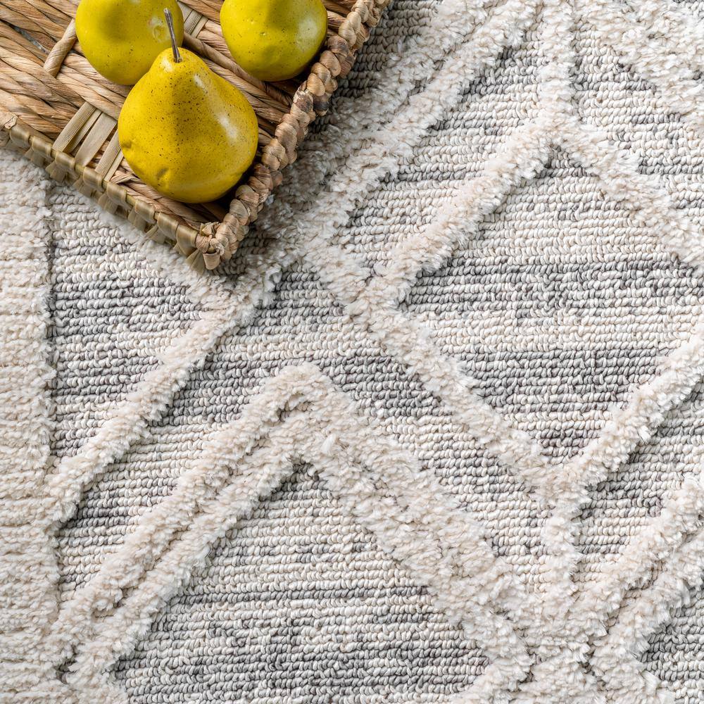 Ansley Moroccan Lattice Tassel 5x8 Gray Synthetic Area Rug
