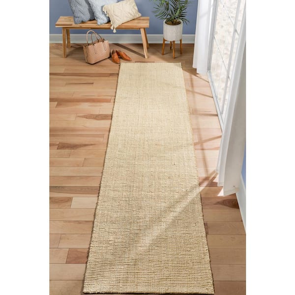 https://images.thdstatic.com/productImages/f211acdd-fa24-4126-8fc5-ac01c0dd27cd/svn/off-white-well-woven-area-rugs-lan-12-2l-c3_600.jpg