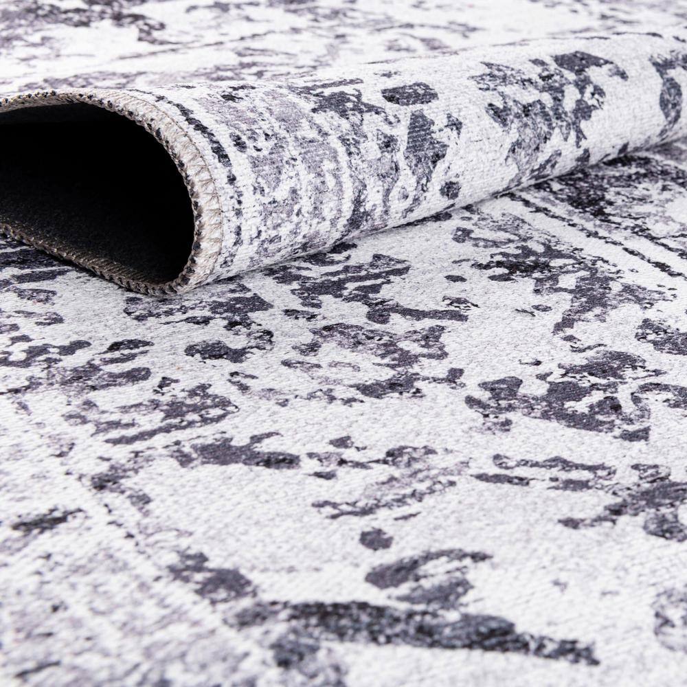 Light Gray Medallion Square Easy-Care Synthetic Rug