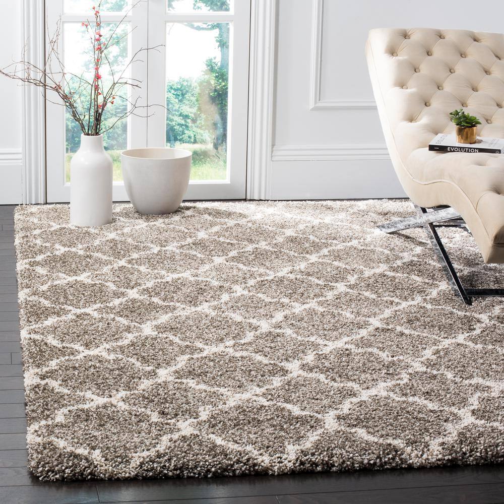 Ivory and Grey Rectangular Shag Area Rug 6' x 9'