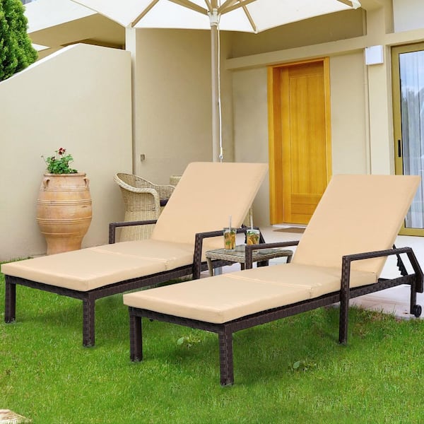 brown wicker outdoor chaise