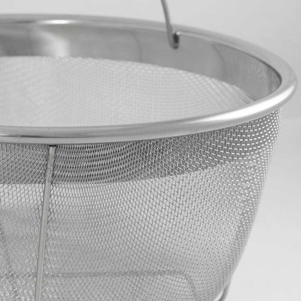 ExcelSteel 3.75 Qt Red Stainless Steel Strainer Basket