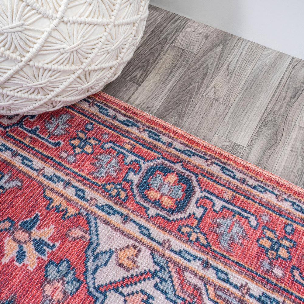Bohemian Diamond Medallion 3x5 Red/Navy Easy-Care Area Rug