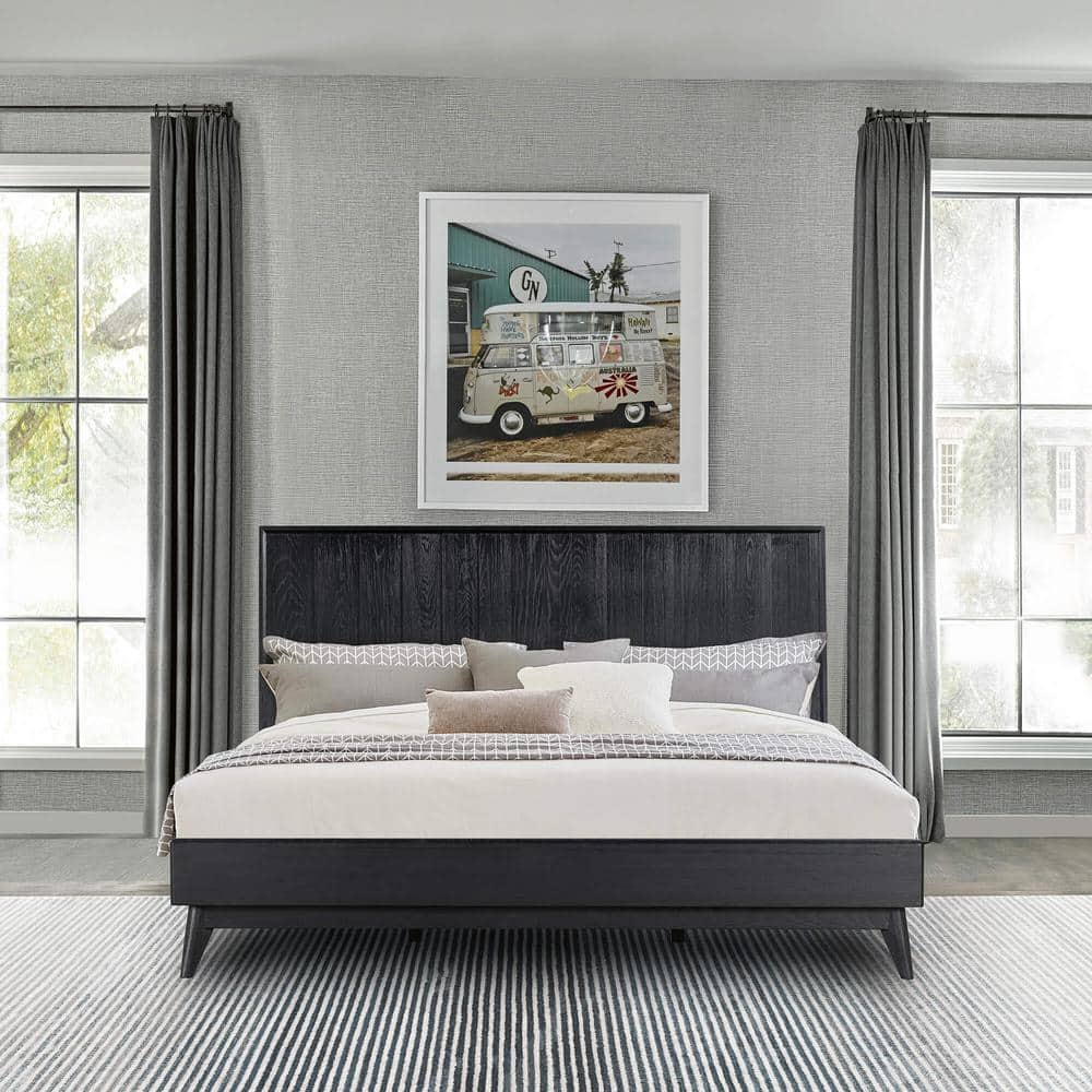 Carnaby Black 79 in. W Brushed Oak Frame King Platform Bed