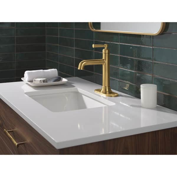 Foundations Design Series Traditional Single Handle Single Hole Bathroom Sink Faucet in Brushed Gold