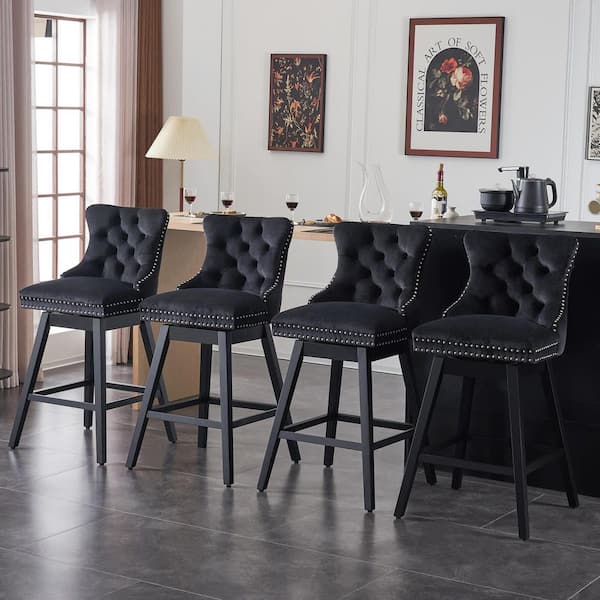 Hochwertiges 29 in. Black Velvet Upholstered Solid Wood Frame Bar Height Swivel Bar Stool (Set of 4)