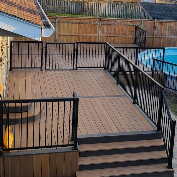 Vista 42 in. H x 72 in. W Black Aluminum Level Railing Kit