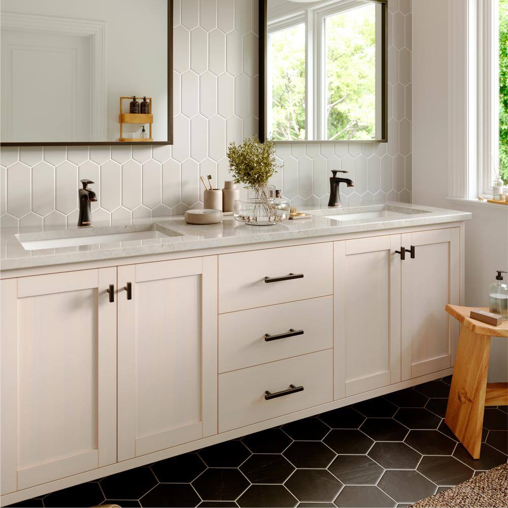 Woodburn Elegantly Classic Oil Rubbed Bronze Single Handle Bathroom Faucet