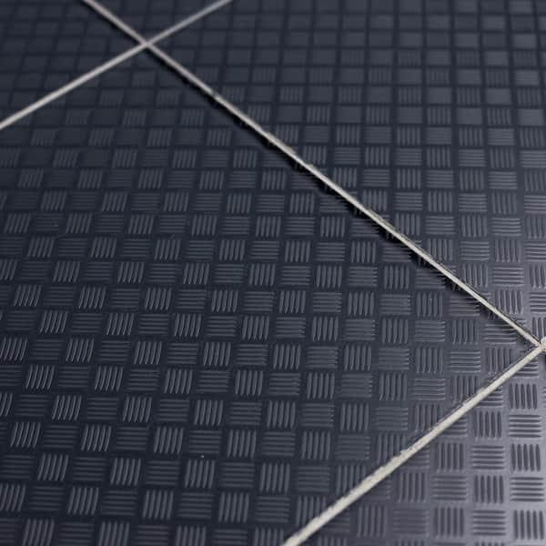 Apollo Tile Skosh Rich Black 11-1/2-in x 11-1/2-in Glossy Glass Uniform Squares Floor and Wall Tile (18.69-sq. ft/ Carton)