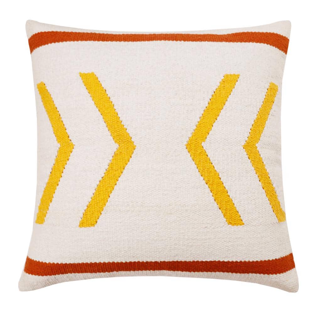 Southwestern White / Red / Orange Woven Geometric Chevron 20 in. x 20 in. I