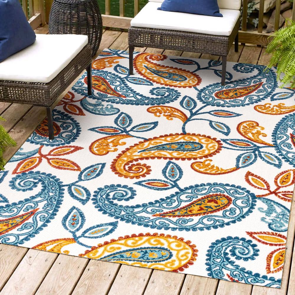 Boho Paisley Blue and Orange 4' x 6' Synthetic Indoor/Outdoor Rug