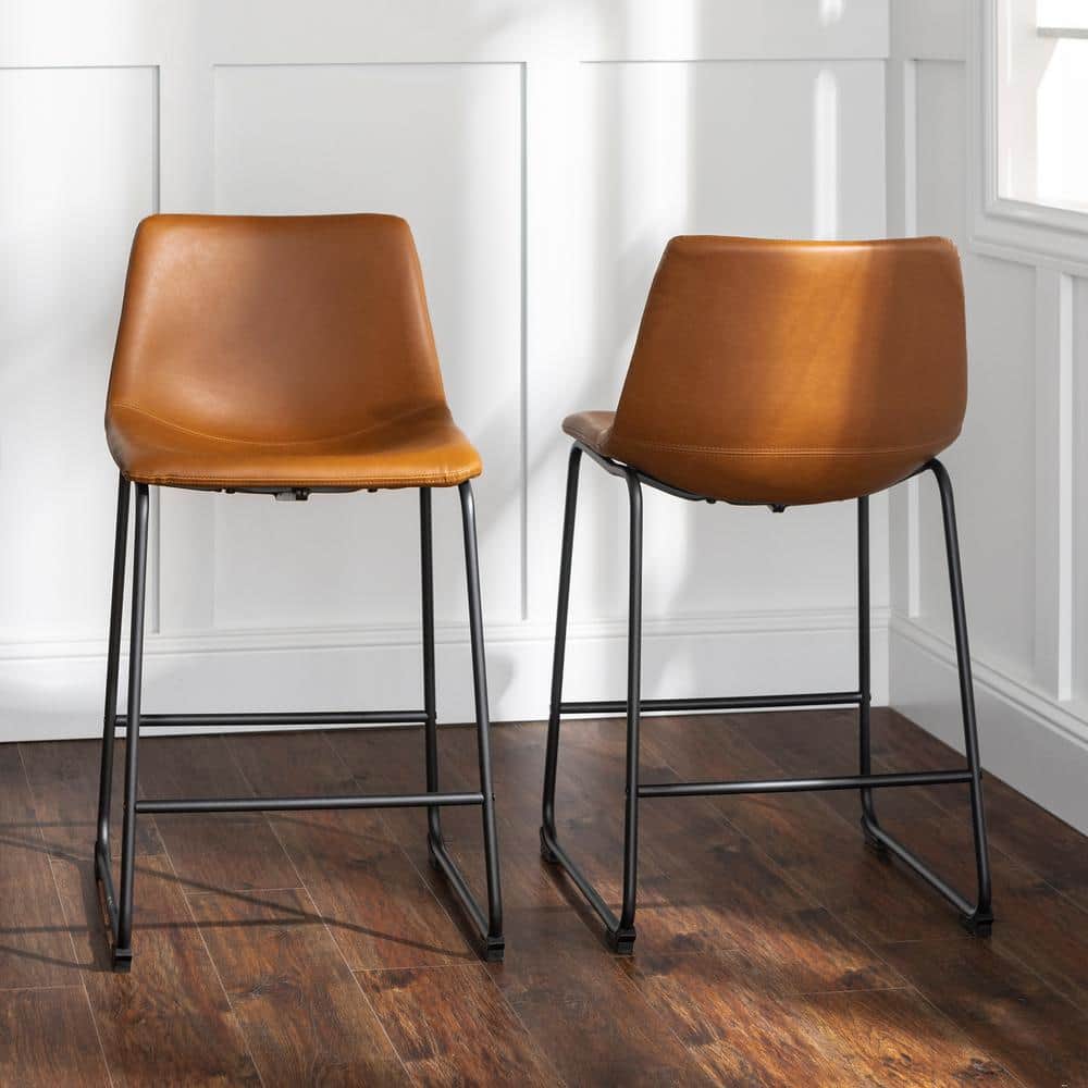 Zullen Van God Geduld Walker Edison Furniture Company Wasatch 24 in. Whiskey Brown Low Back Metal  Frame Counter Height Bar Stool with Faux Leather Seat (Set of 2) HDHL26WB -  The Home Depot