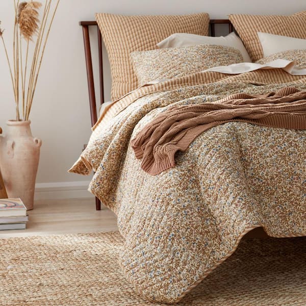 Chunky Cable Knit Throw Blanket