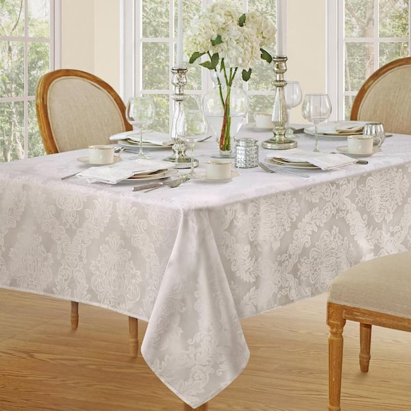 Elrene 60 in. W x 120 in. L White Barcelona Damask Fabric Tablecloth