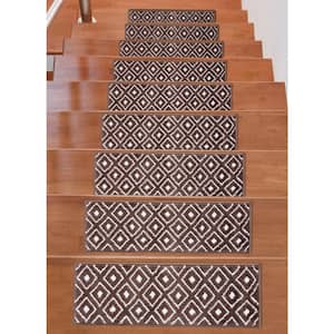 Valencia Brown/Ivory 9 in. x 28 in. Non-Slip Stair Tread Cover (Set of 13)