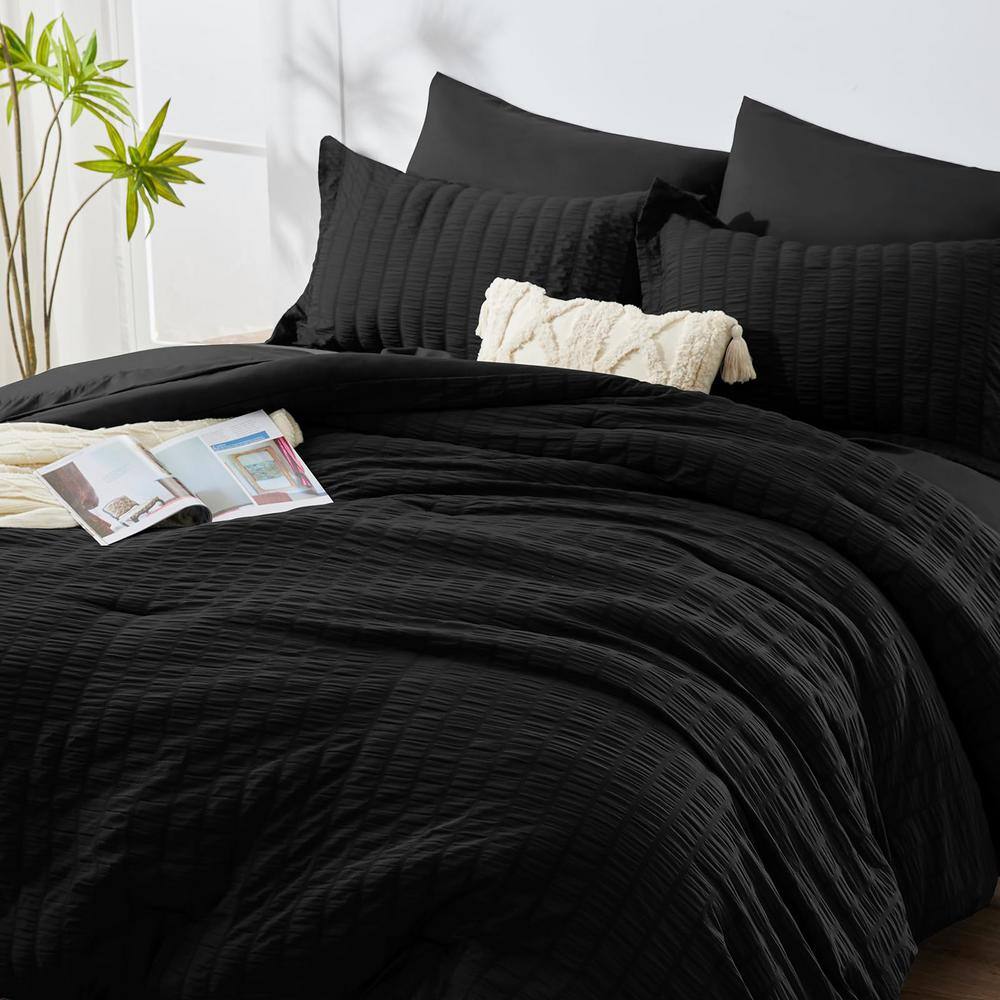 Full Black Microfiber Seersucker Comforter Set with Sheets