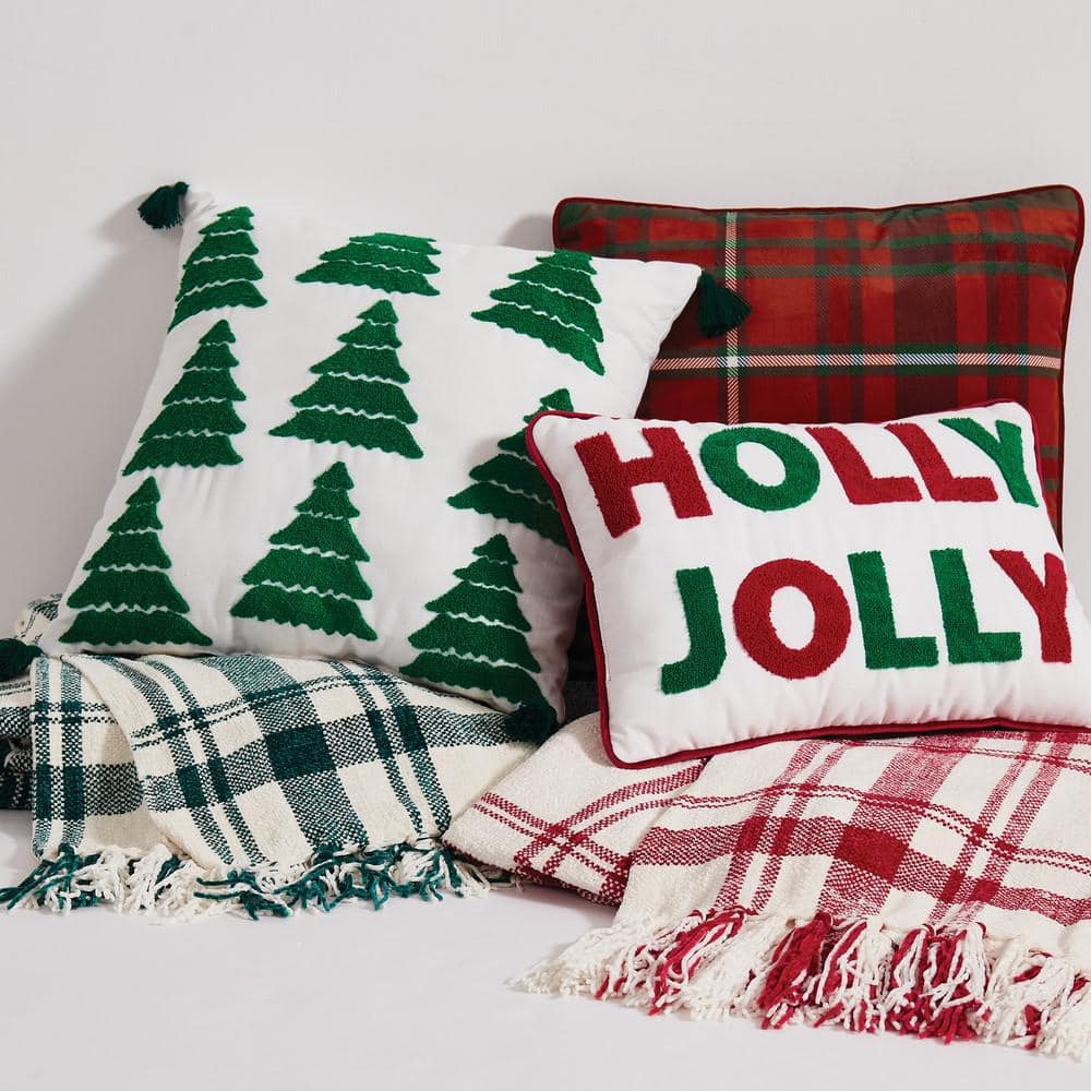 Green and Ivory Plaid Chenille 50x70 Reversible Throw with Fringe