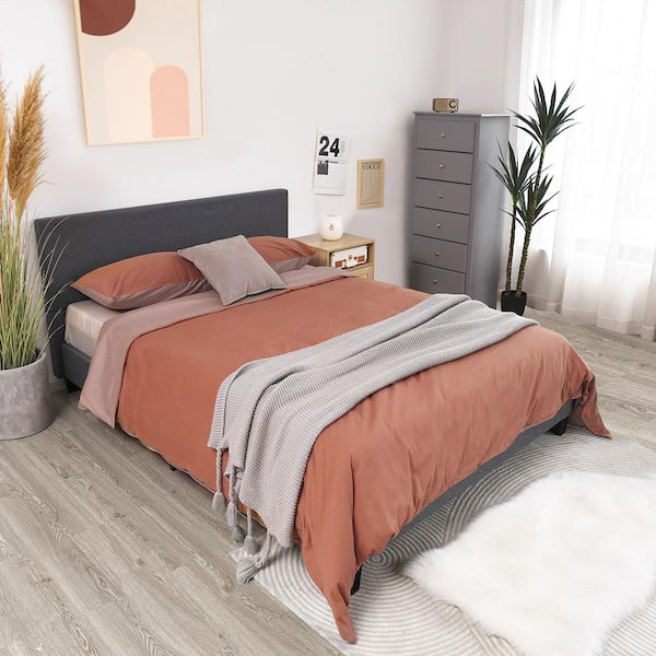 Pillow Back Velvet Bed - Double (135cm) - Grey