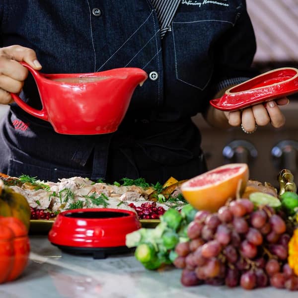 16 oz. Red Electric Warmer with Detachable Gravy Boat (FW177833R)