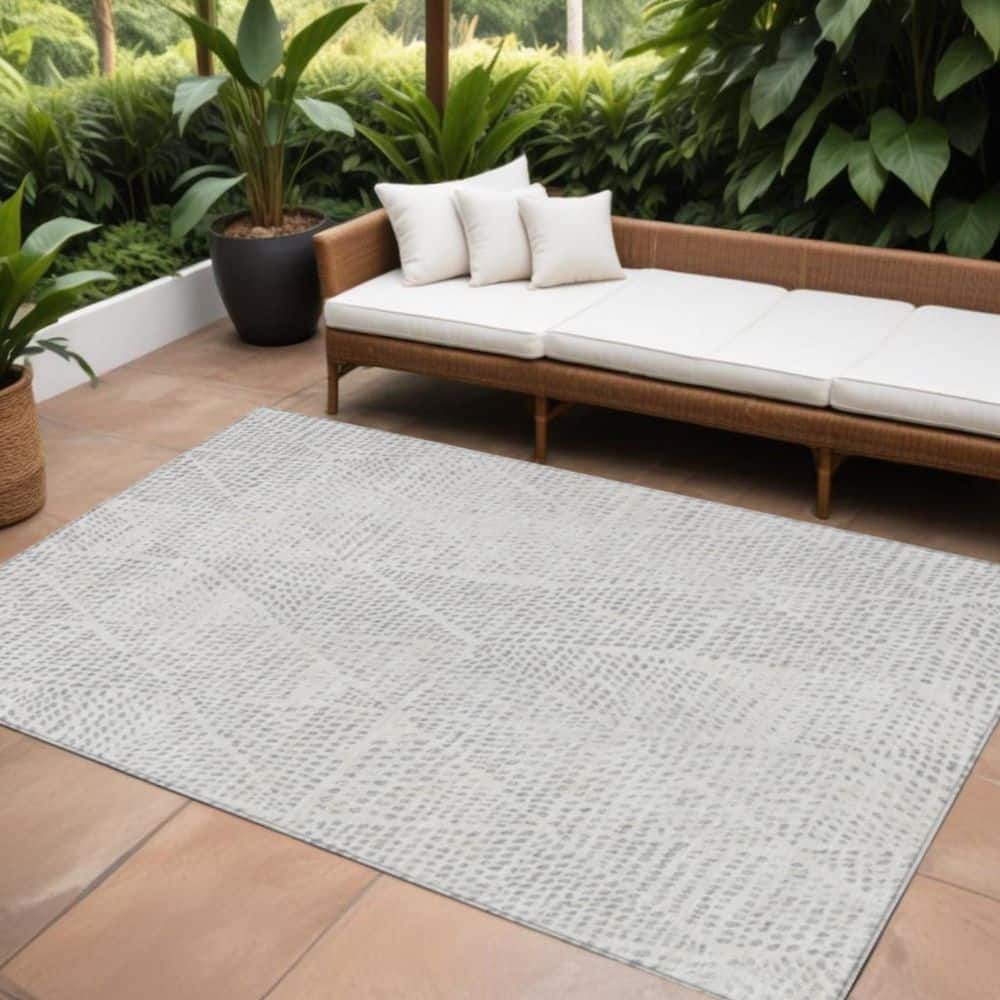 Silver, Ivory 8 ft. x 10 ft.  Woven Geometric Polyester Rectangle Indoor / Outdoor Area Rug price history on PriceWatchPro